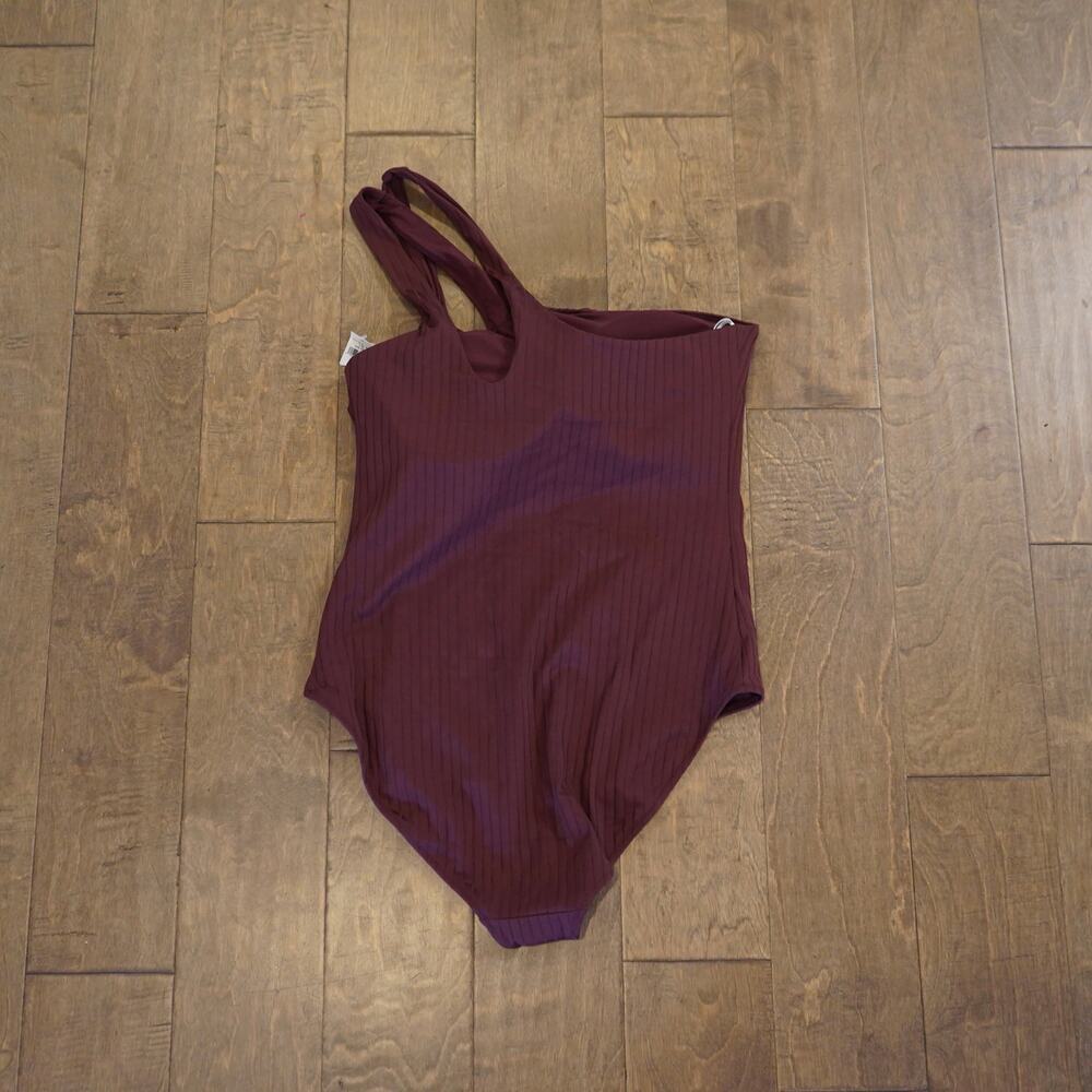 NWT Aerie Ribbed Shine One Shoulder One Piece Swimsuit in a deep burgundy XL - Picture 7 of 7